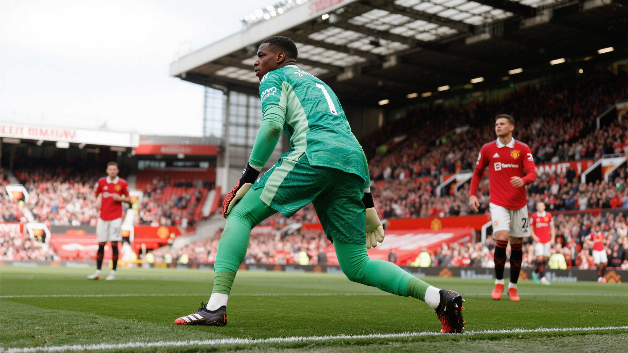 奥纳纳：重返圣马梅斯球场倍感喜悦，期待再次凯旋而归